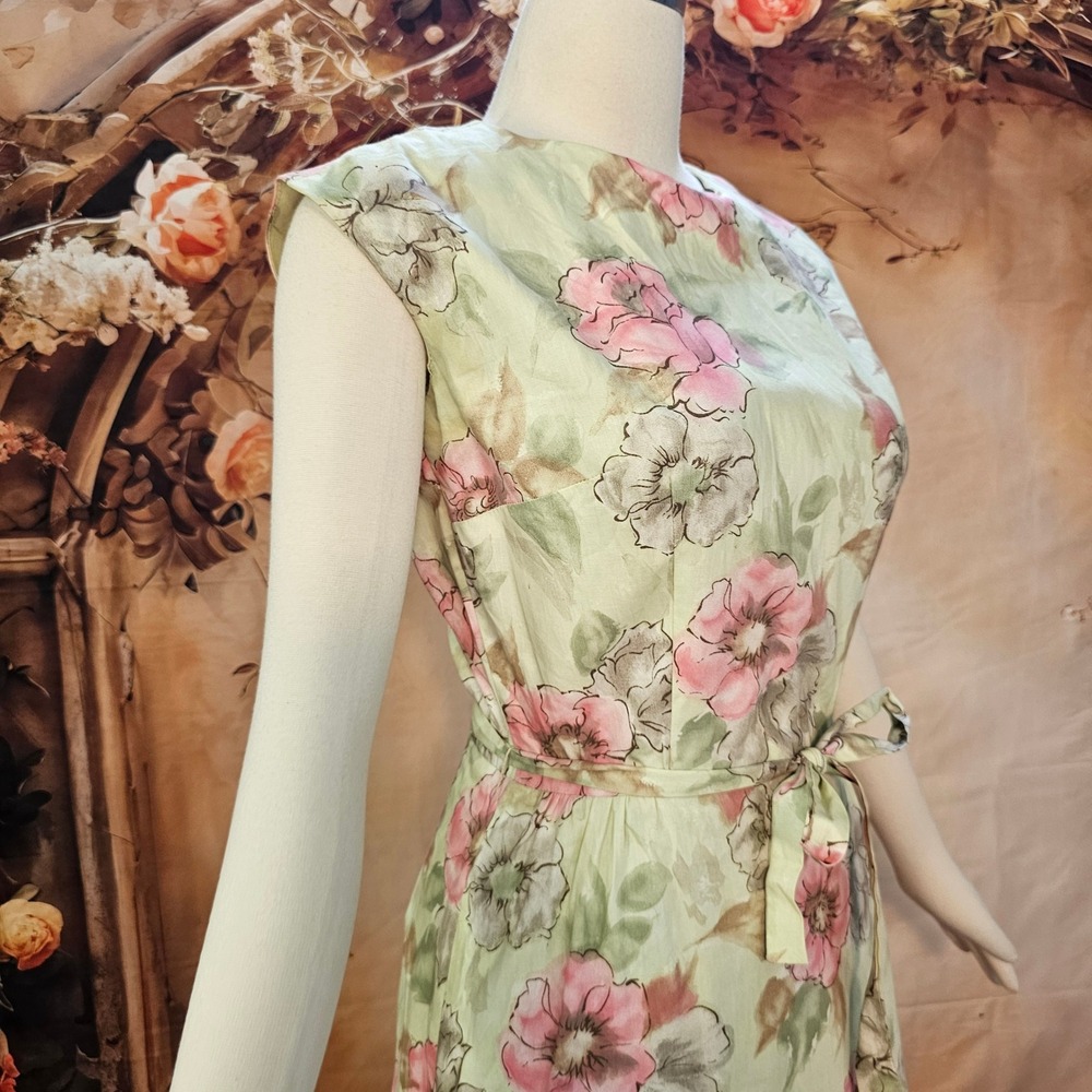Vintage 1960s Floral Dress Tan Green Pink Sleeveless A-Line Belted Shift Mod - Picture 2 of 8